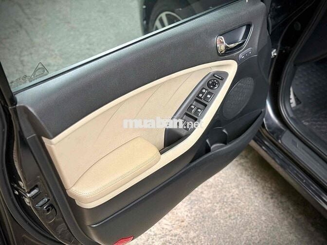 Kia Cerato 2018 2.0 AT Premium - 100000 km