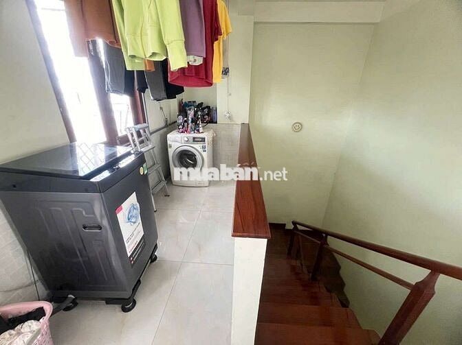 Nhà 4 Tầng  82m2 , 4 PN - HXH - 8,4 tỷ ,Hiep Bình Phước ,Thủ Đức.