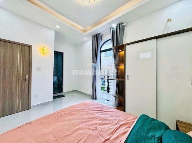 NHÀ FULL NỘI THẤT HẺM 18BIS NGUYỄN THỊ MINH KHAI QUẬN 1