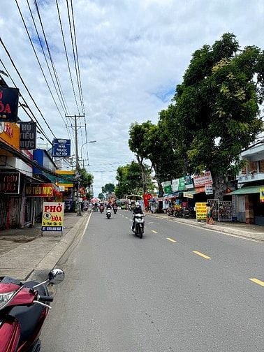 BÁN NHÀ MẶT TIỀN : 42 PHẠM HỮU LẦU - P. PHÚ MỸ - Q.7 - TPHCM