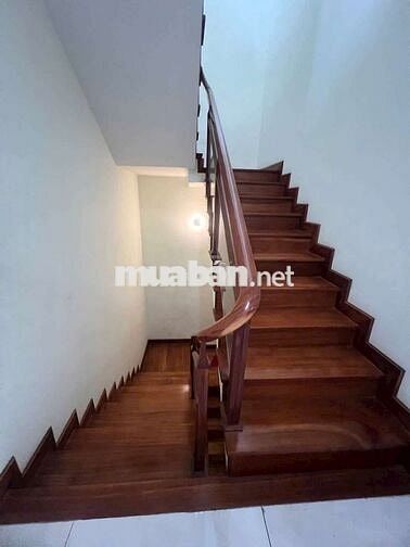 Nhà 4 Tầng  82m2 , 4 PN - HXH - 8,4 tỷ ,Hiep Bình Phước ,Thủ Đức.