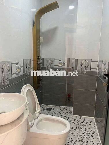Cho thuê nhà gần trường hoc phạm văn chiêu apđ giá 9tr
