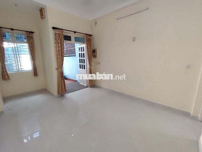 Nhà một trệt một lầu vuông vức, Quang Trung, P12, Gò Vấp