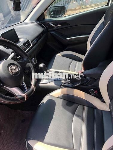 Mazda 3 2015 1.5 AT Hatchback - 77000 km