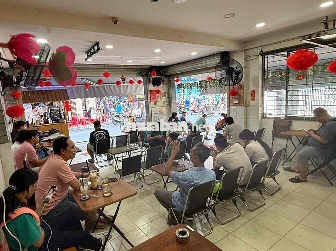 Q10_SANG QUÁN CF GÓC 2MT VỊ TRÍ ĐẮC ĐỊA ĐỐI DIỆN 3 TRƯỜNG HỌC Q10