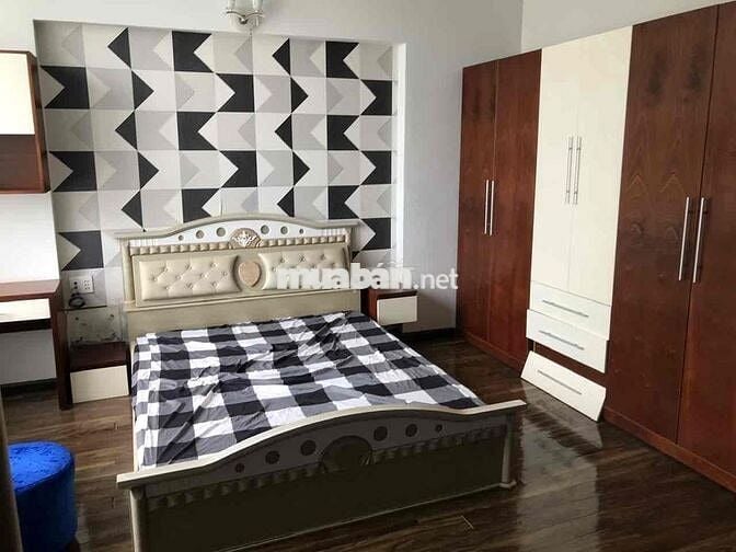 Cho thuê nhà mặt tiền đường nguyễn văn linh