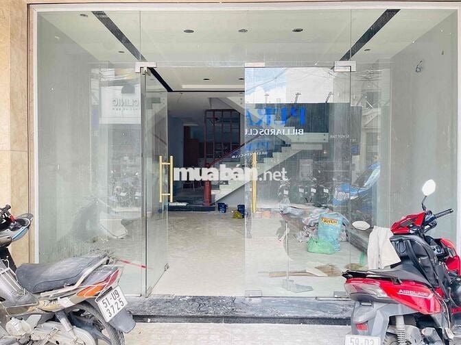 SIÊU PHẨM MẶT TIỀN LÝ THƯỜNG KIỆT Q10 - NHÀ MỚI ĐẸP FULL ỐP KÍNH