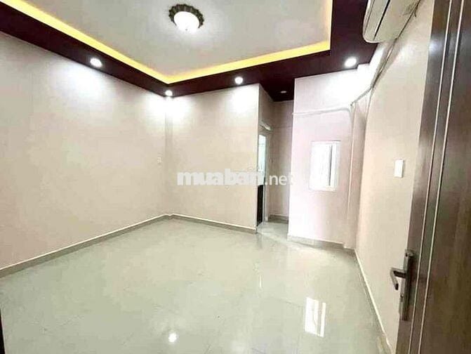 phòng trọ 15m2 âu dương lân p2q8