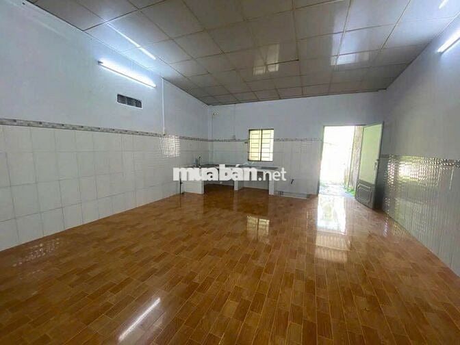 Nhà cấp 4 ở ngay Tân Phú Trung Củ Chi dt 145m2 chỉ 885 TRIỆU Sổ hồng