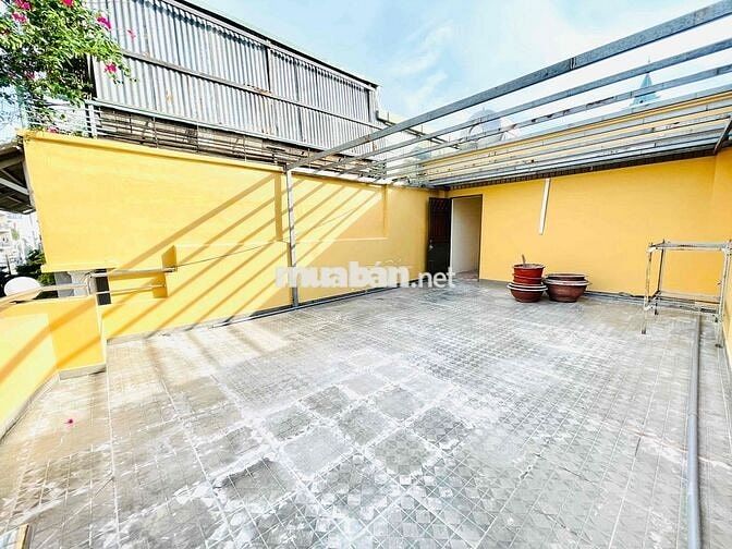 SIÊU PHẨM CHO THUÊ NHÀ NGANG (6 x 20 mét) -  HẺM ĐẸP 3/2 - Giá thuê rẻ