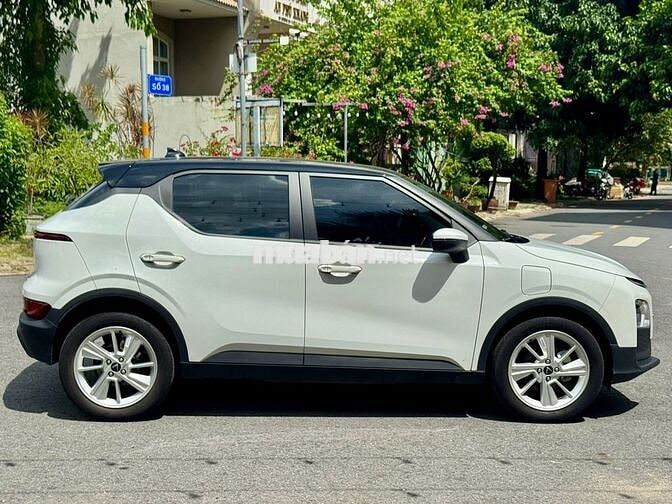 VinFast VF5 Plus 2024 - Màu trắng - 2v8km