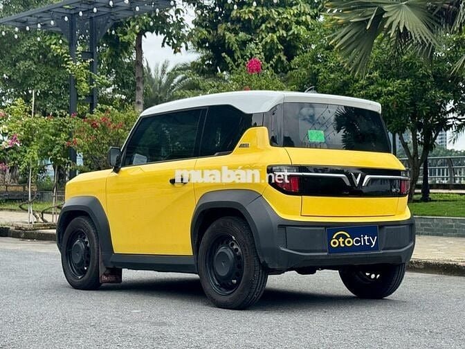 VinFast VF3 2024 - Màu vàng -1v2km - Thuê pin
