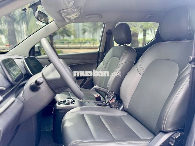 VinFast VF5 Plus 2024 - Màu trắng - 2v8km