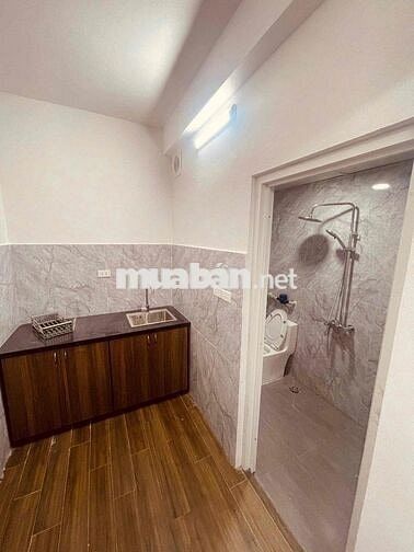Phòng 25m+BAN CÔNG Nhà Mới Tại An Dương Vương-Lạc Long Quân-Âu Cơ