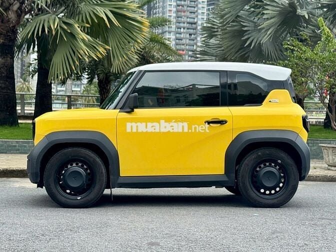 VinFast VF3 2024 - Màu vàng -1v2km - Thuê pin