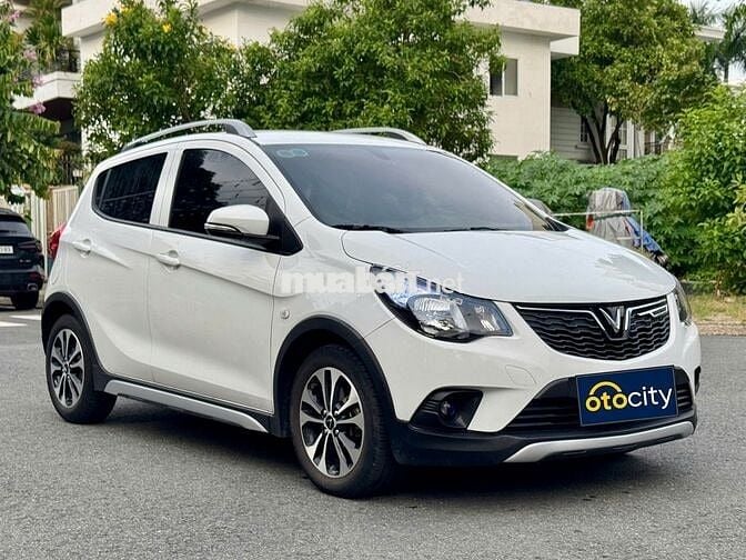 VinFast Fadil Base 2022 - Màu trắng - 3v8km