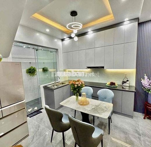 Bán nhà đường Hoàng Mai, Nguyễn Đức Cảnh, ngõ thông, vf3 đỗ, 35m2