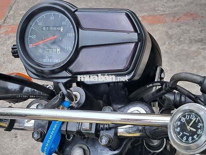 Suzuki GD 2017 đen.