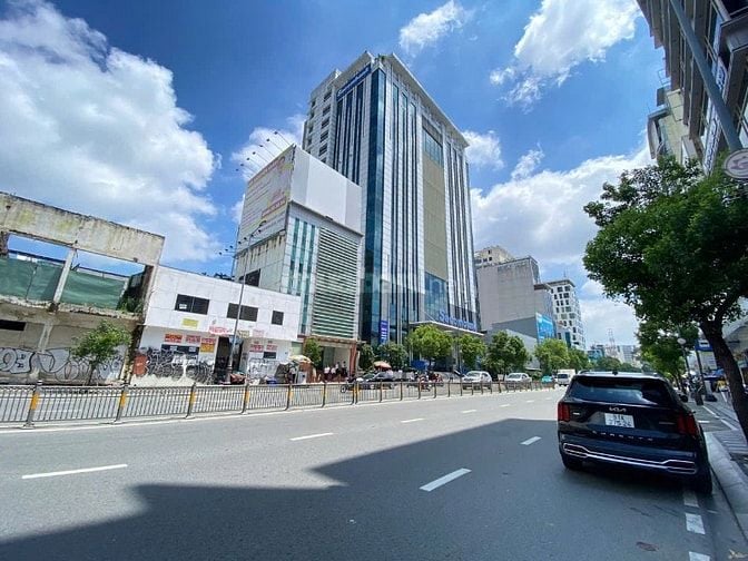 Tòa nhà đường Nam Kỳ Khởi Nghĩa -1H7T- Giá 170 tỷ-HĐT 450 triệu/T