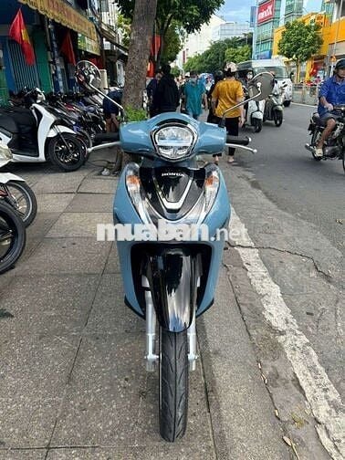 Honda SH mode 2022 mới 90% Bstp chính chủ