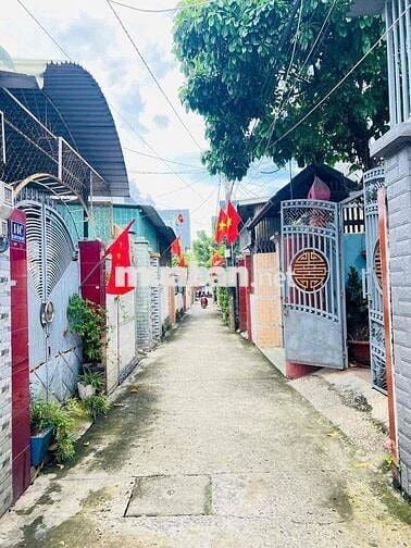 Bán nhà 1 xẹc đường Lý Văn Sâm