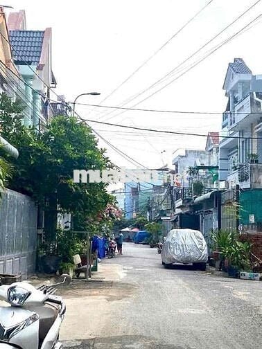 Cần Bán Gấp nhà 1 lầu đẹp 5x17m Shr đg nhưa 7m thông gần chợ Bđ
