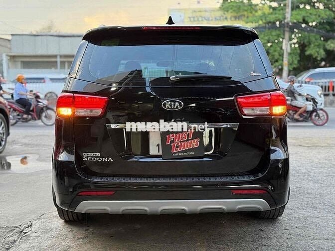 Kia Sedona 2015 3.3L GATH - 63000 km không lỗi