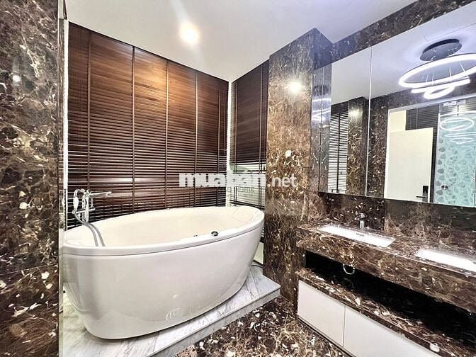 CHO THUÊ NHÀ KINH DOANH 3 PN SIÊU RỘNG ĐẸP MẶT ĐƯỜNG LÊ HỒNG PHONG