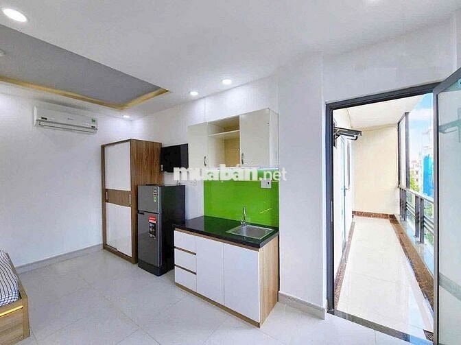 Căn Hộ Full Nội Thất Cửa Sổ Lớn Rộng 35m2 Ngay Lê Văn Sỹ Giáp Q3