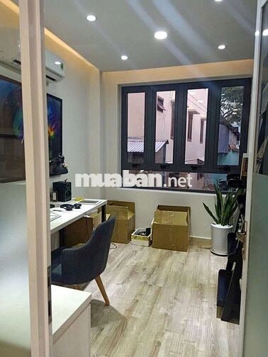 Văn phòng 200 m2 Lê Văn Sỹ quận Phú Nhuận