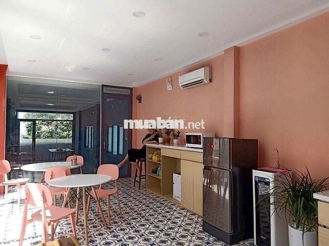 Văn phòng 200 m2 Lê Văn Sỹ quận Phú Nhuận