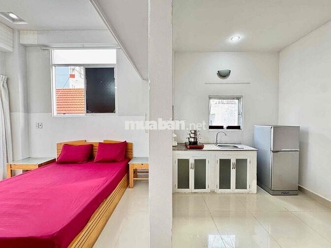 Nguyên Căn Tách Bếp Full Nội Thất 35M2 Huỳnh Văn Bánh Quận 3