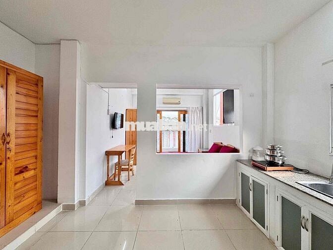 Nguyên Căn Tách Bếp Full Nội Thất 35M2 Huỳnh Văn Bánh Quận 3