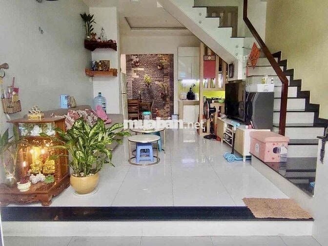 ✨ Mặt bằng đẹp – giá tốt ngay MT Trương Quốc Dung! Chỉ 17tr/tháng 👉 g