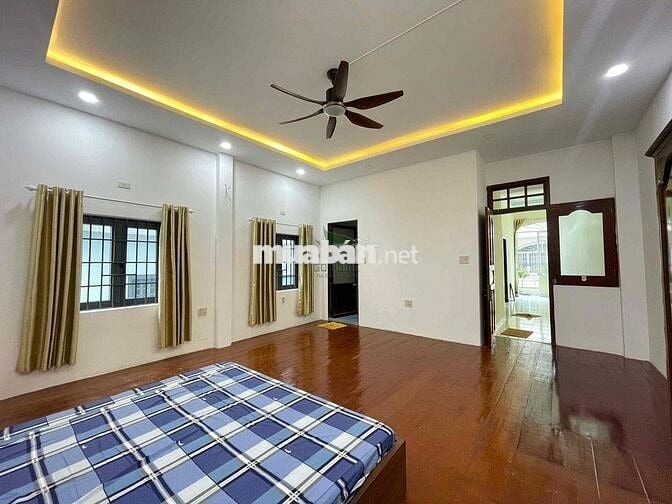 CHO THUÊ NHÀ NGUYÊN CĂN 3 TẦNG PHƯỜNG TÂY NHA TRANG GIÁ 15 TRIỆU/ THÁN