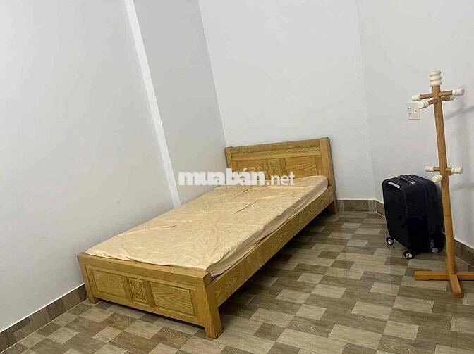 Cho thuê nhà mt thạnh Xuân, nội thất cơ bản, TX Q12