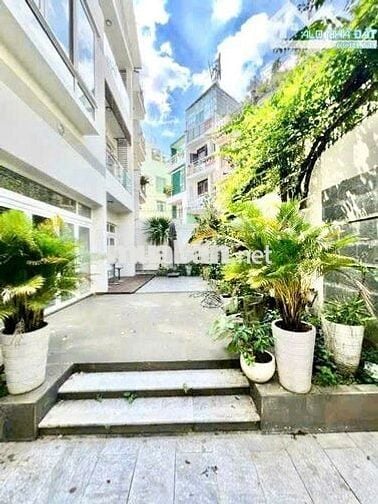 SIÊU HIẾM BIỆT THỰ MƠI XÂY - Đ.Hoàng Việt,Q.TB - 12x16m 1 Triệt 2 Lầu