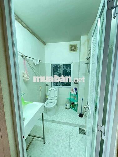 Mình cần bán 01 căn hộ chính chủ không qua môi giới
Diện tích: 71m2 2P