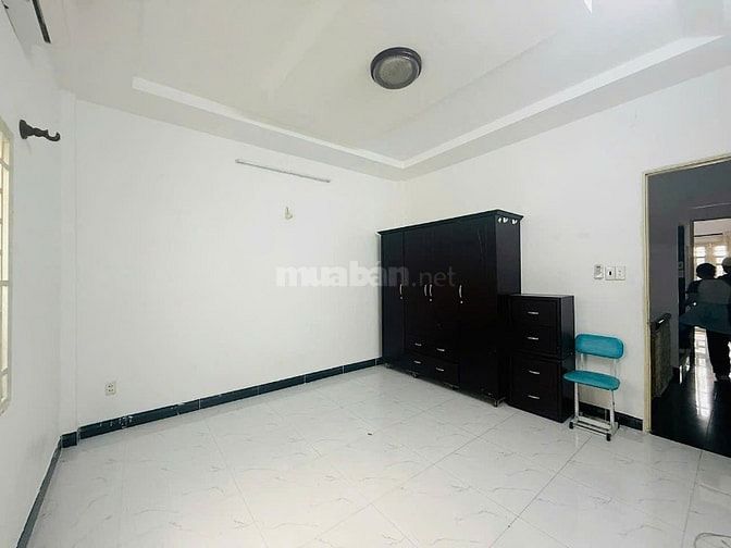 Chính chủ bán nhà 2 mặt tiền hẻm Quận 7