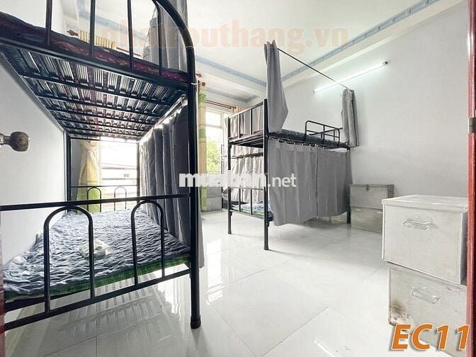ktx nam giá rẻ gần trường FPT,Hoa Sen