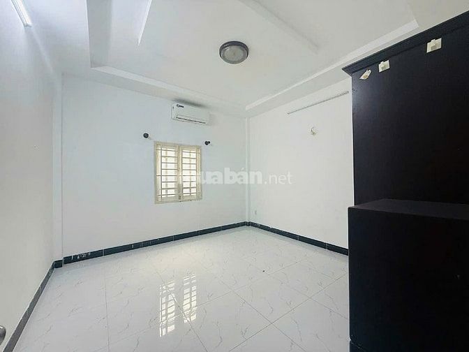 Chính chủ bán nhà 2 mặt tiền hẻm Quận 7