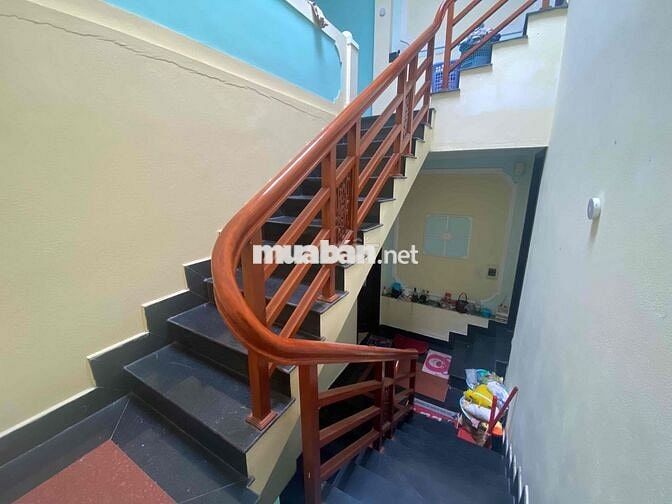 Cho thuê nhà kiệt Nguyễn Văn Thoại, Diện tích 105m2