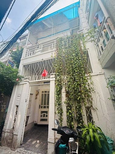 Chính chủ bán nhà 2 mặt tiền hẻm Quận 7