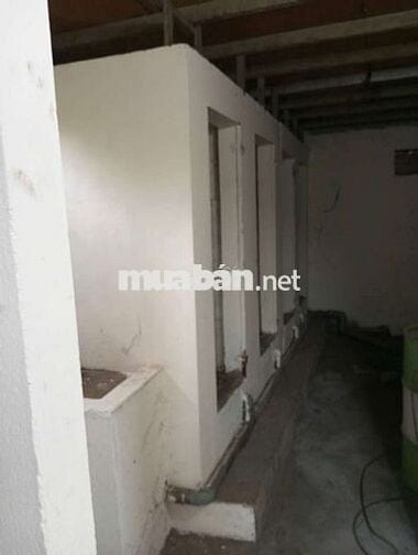 Cho thuê kho, xưởng 750m2 có vphong, điện 3fa