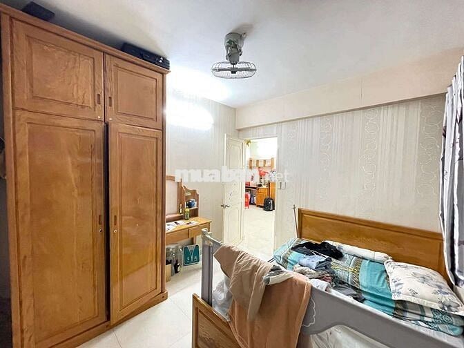 Mình cần bán 01 căn hộ chính chủ không qua môi giới
Diện tích: 71m2 2P