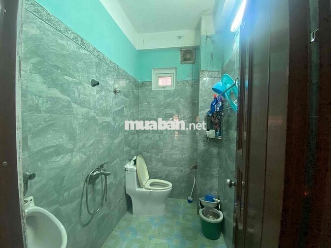 Cho thuê nhà kiệt Nguyễn Văn Thoại, Diện tích 105m2