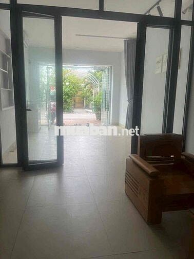 Cho thuê nhà mt thạnh Xuân, nội thất cơ bản, TX Q12