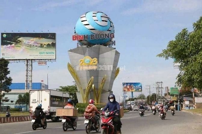 CHỦ CẦN TIỀN TRẢ NGÂN HÀNG NÊN BÁN MIẾNG ĐẤT MẶT TIỀN ĐƯỜNG NHỰA 14M