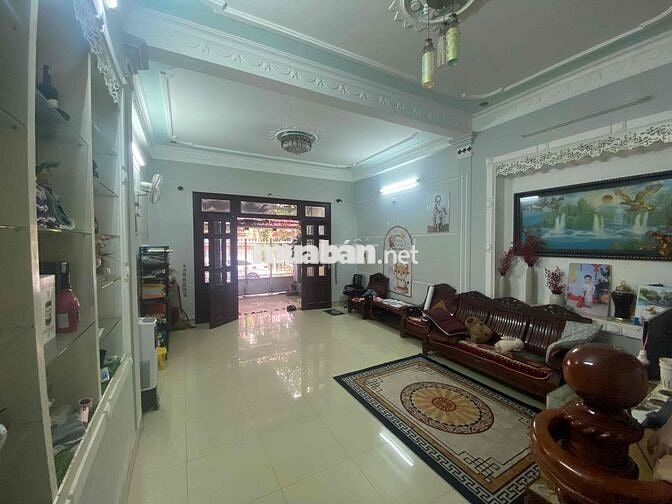 Cho thuê nhà kiệt Nguyễn Văn Thoại, Diện tích 105m2