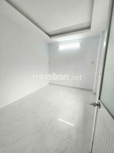 Nhà Mới Đẹp 5,5 x 8,5m 1Lầu Đúc (2PN 2WC) Hẻm 4m Thông. Lê Văn Quới